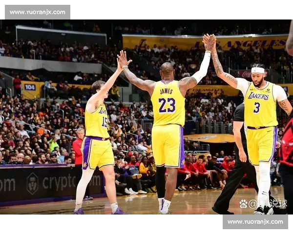 Buha 曝湖人追字母哥方案:3 首轮 + 里夫斯八村成筹码 Buha 曝湖人追字母哥方案:3 首轮 + 里夫斯八村成筹码